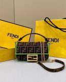 1:1 Replica Fendi Baguette Small Brown Fabric Green Border Bag For Woman 18cm/7in