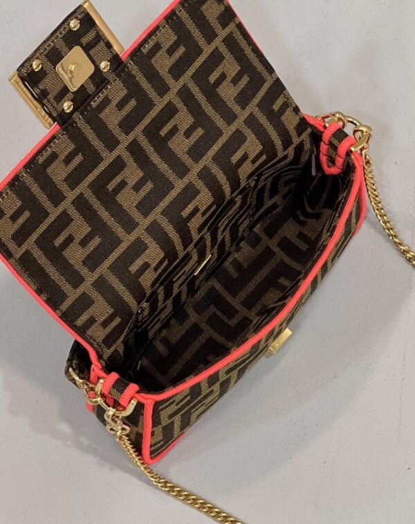 1:1 Replica Fendi Baguette Small Brown Fabric Orange Border Bag For Woman 18cm/7in