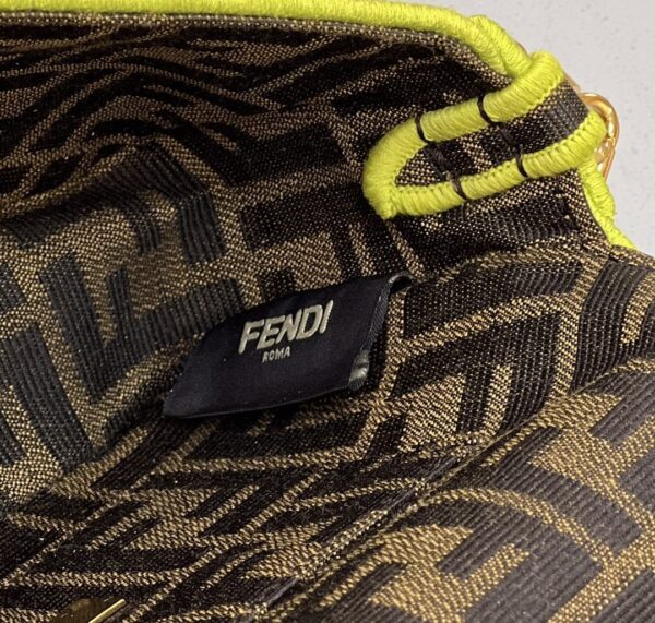 1:1 Replica Fendi Baguette Small Brown Fabric Yellow Border Bag For Woman 18cm/7in