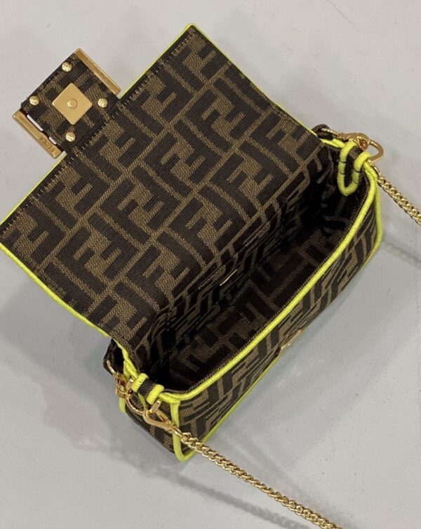 1:1 Replica Fendi Baguette Small Brown Fabric Yellow Border Bag For Woman 18cm/7in