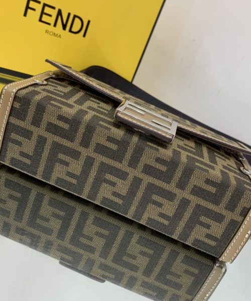 1:1 Replica Fendi Baguette Soft Trunk Mini Beige Bag For Woman 10cm/4in