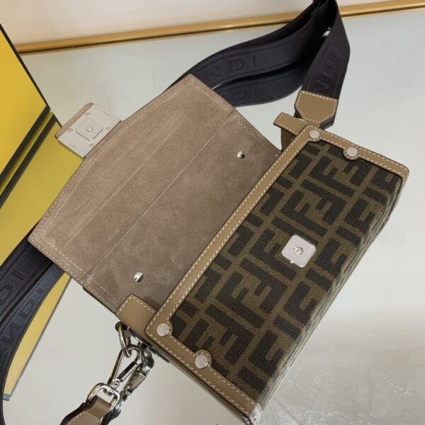 1:1 Replica Fendi Baguette Soft Trunk Mini Beige Bag For Woman 10cm/4in