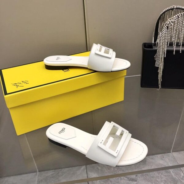 Fendi Baguette White For Women FF