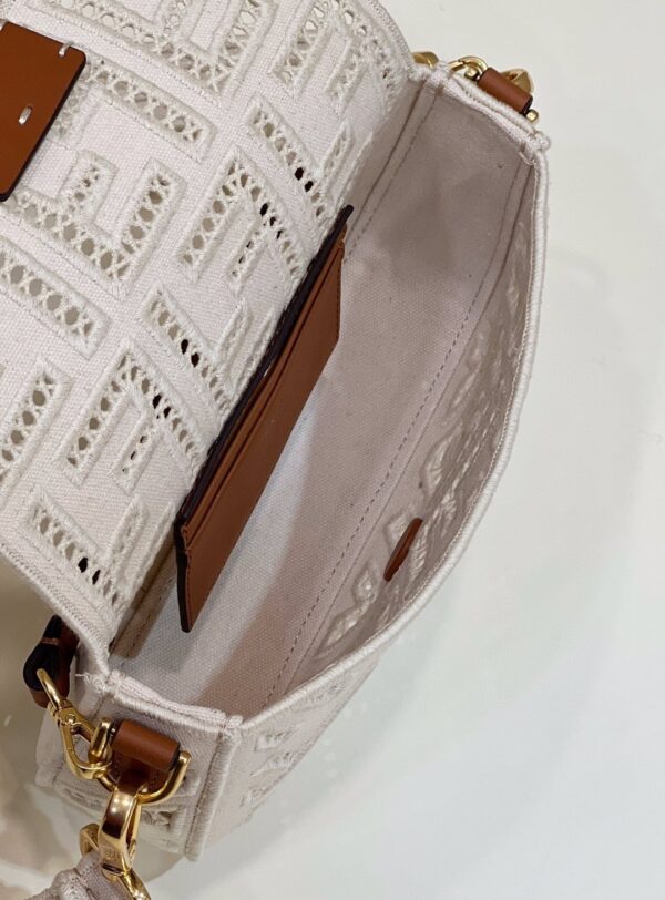 1:1 Replica Fendi Baguette White with Embroidery Small Bag For Woman 21cm/8in
