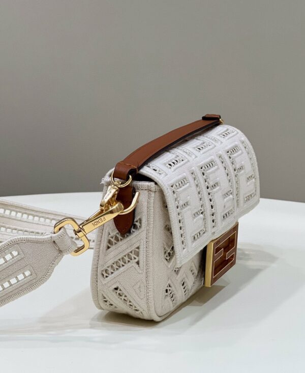 1:1 Replica Fendi Baguette White with Embroidery Small Bag For Woman 21cm/8in