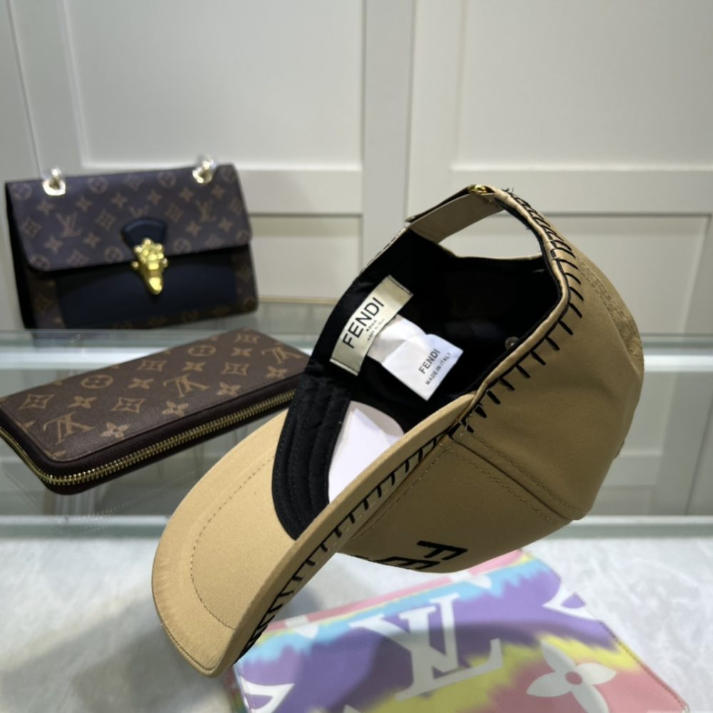 Fendi Baseball Cap Beige Fendi Cap - Image 3