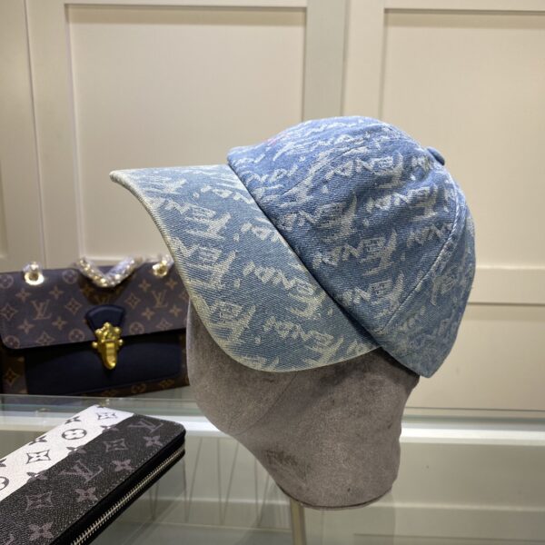 Fendi Baseball Cap Blue Fendi Cap