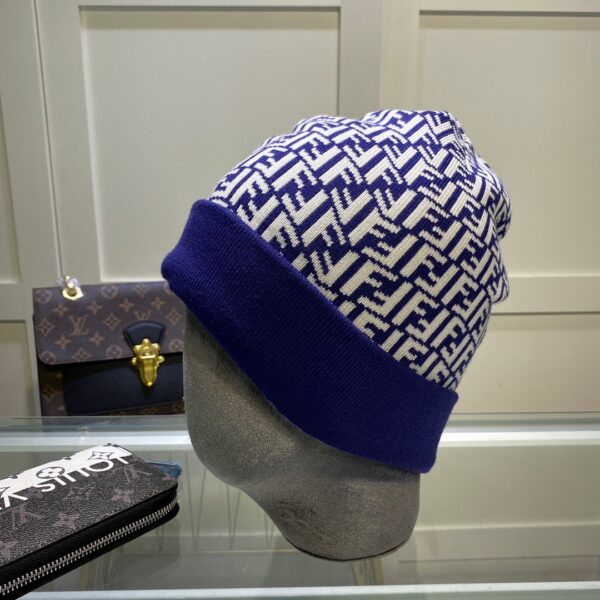 Fendi Beanie In Blue