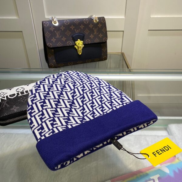 Fendi Beanie In Blue