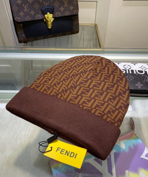 Fendi Beanie In Brown