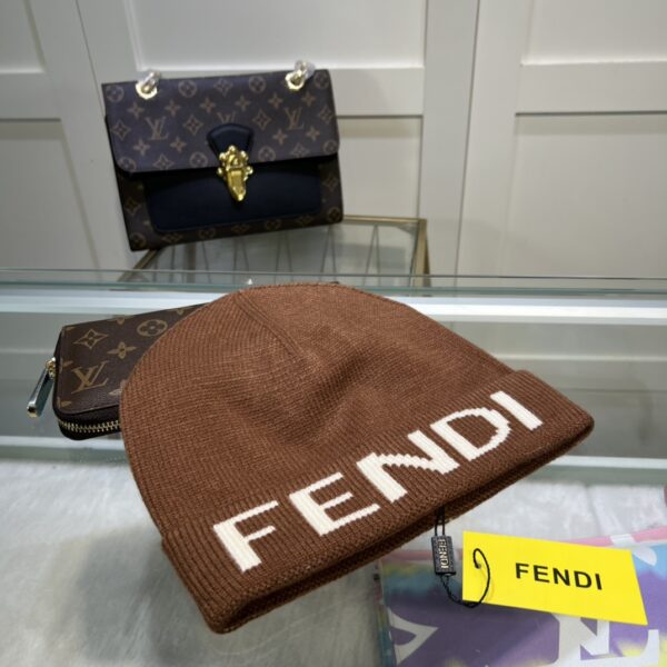 Fendi Beanie In Brown