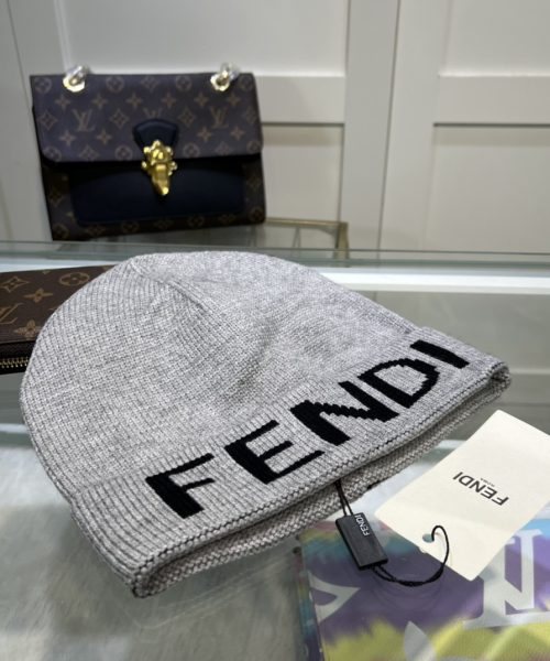 Fendi Beanie In Grey