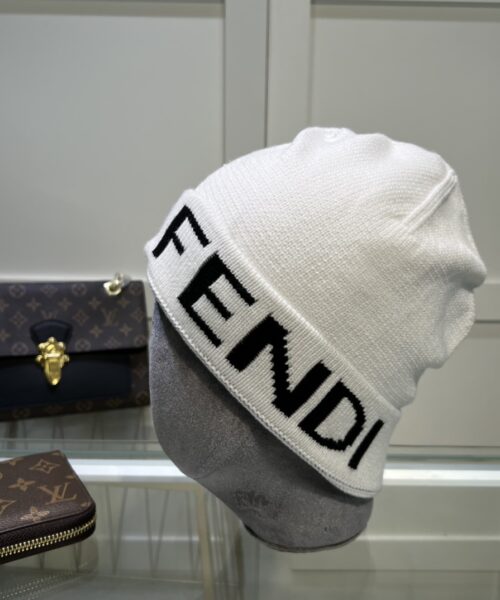 Fendi Beanie In White