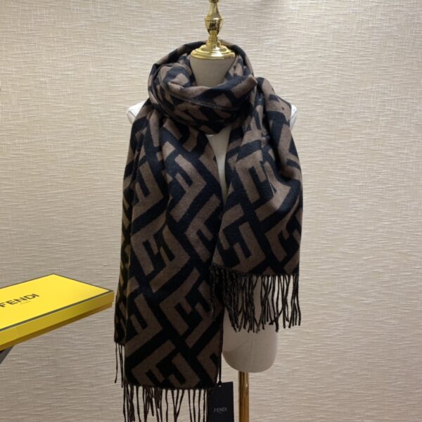 Fendi Beige Wool And Silk Scarf 180cm/71in FXS424A3Q1F0QB8