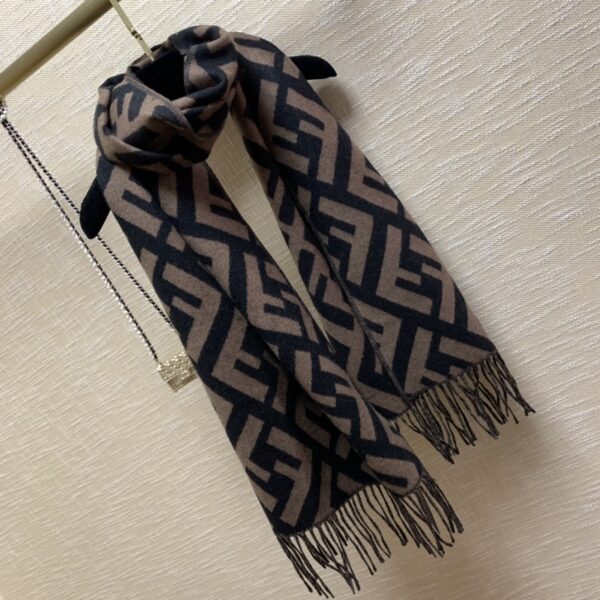 Fendi Beige Wool And Silk Scarf 180cm/71in FXS424A3Q1F0QB8