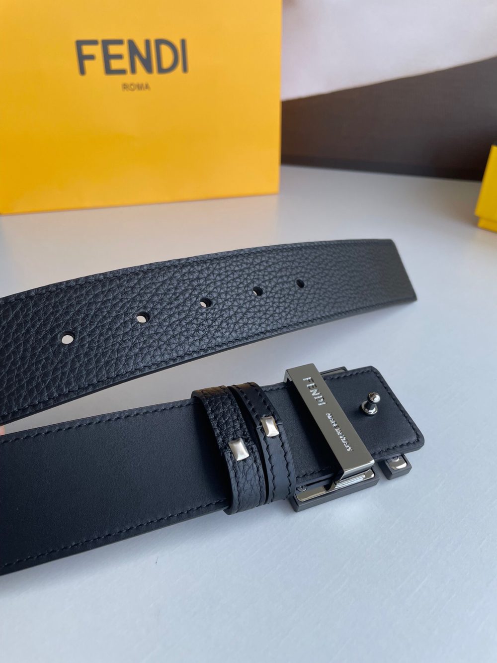 1:1 Replica Fendi Belt With Double F Buckle Black For Women, Women Belt - Image 2