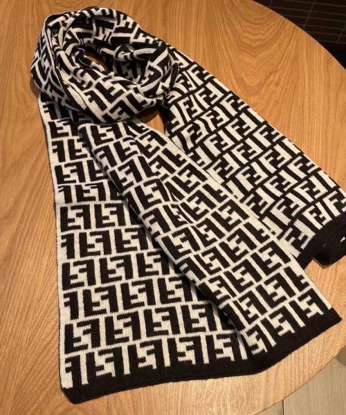 Fendi Black Wool And Silk Scarf 180cm/71in FXS424A3Q1F0QA1 