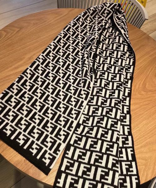 Fendi Black Wool And Silk Scarf 180cm/71in FXS424A3Q1F0QA1 