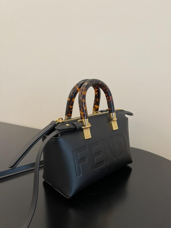 1:1 Replica Fendi By The Way Black Mini Bag For Woman 17cm/6.5in