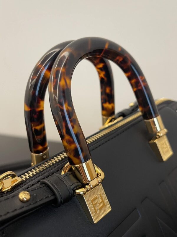 1:1 Replica Fendi By The Way Black Mini Bag For Woman 17cm/6.5in