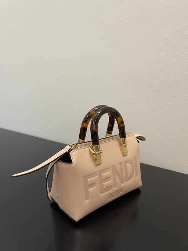 1:1 Replica Fendi By The Way Pale pink Mini Bag For Woman 17cm/6.5in
