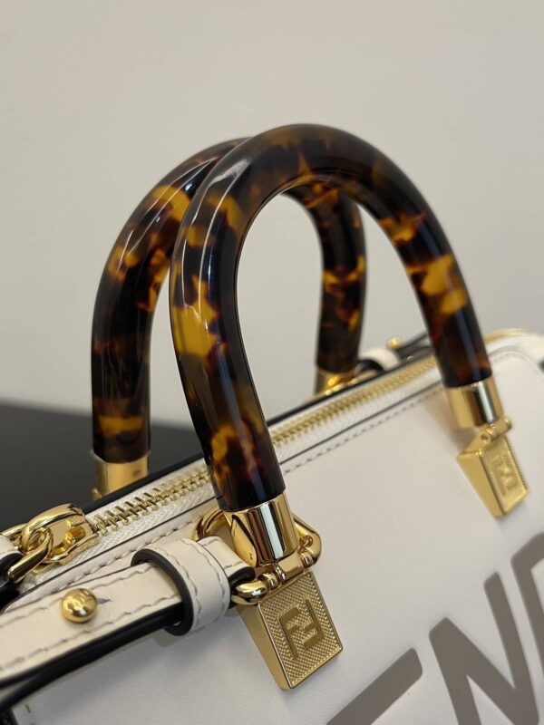 1:1 Replica Fendi By The Way White Mini Bag For Woman 17cm/6.5in