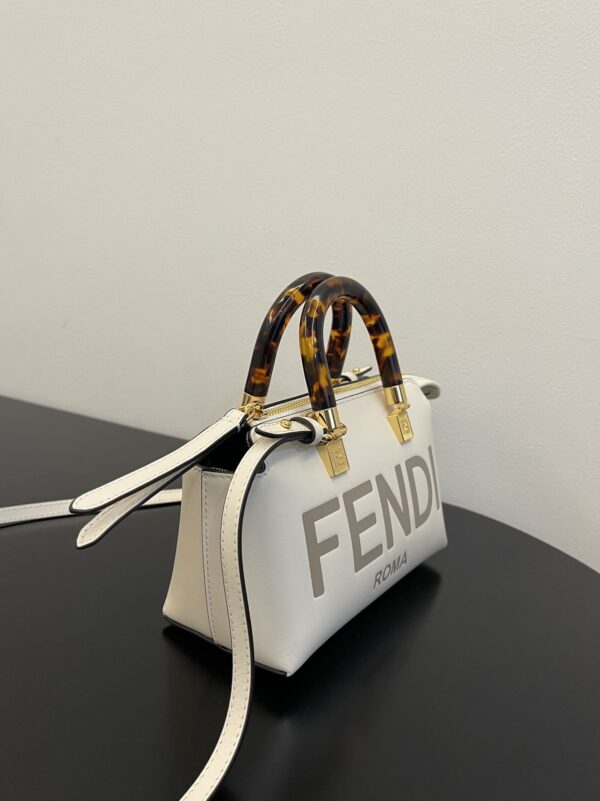 1:1 Replica Fendi By The Way White Mini Bag For Woman 17cm/6.5in