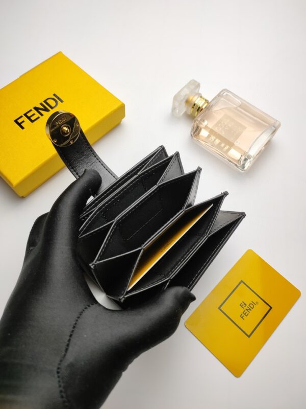 Fendi Card Holder Black With Black Gusseted Card Holder For Women 4in/10cm FF 8M0301A18BF0KUR