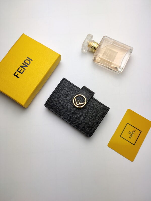 Fendi Card Holder Black With Black Gusseted Card Holder For Women 4in/10cm FF 8M0301A18BF0KUR