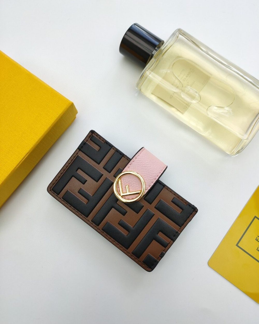 1:1 Replica Fendi Card Holder Brown With Pink Gusseted Card Holder For Women 4in/10cm FF