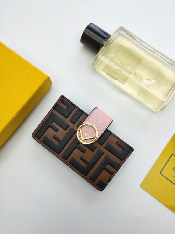 Fendi Card Holder Brown With Pink Gusseted Card Holder For Women 4in/10cm FF
