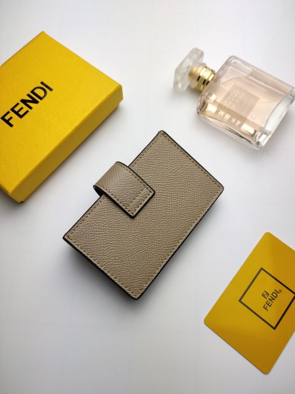 Fendi Card Holder Light Grey With Light Grey Gusseted Card Holder For Women 4in/10cm FF 8M0301A18BF0E65