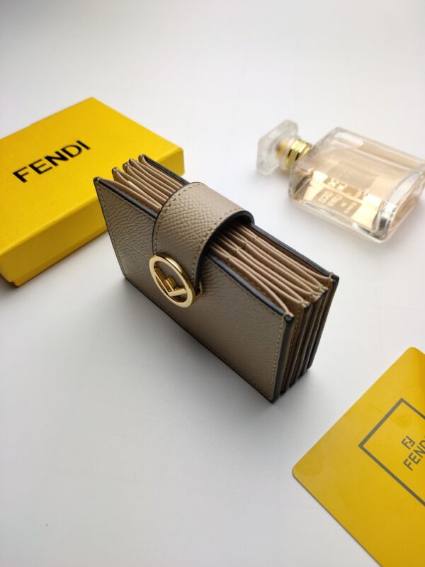 Fendi Card Holder Light Grey With Light Grey Gusseted Card Holder For Women 4in/10cm FF 8M0301A18BF0E65