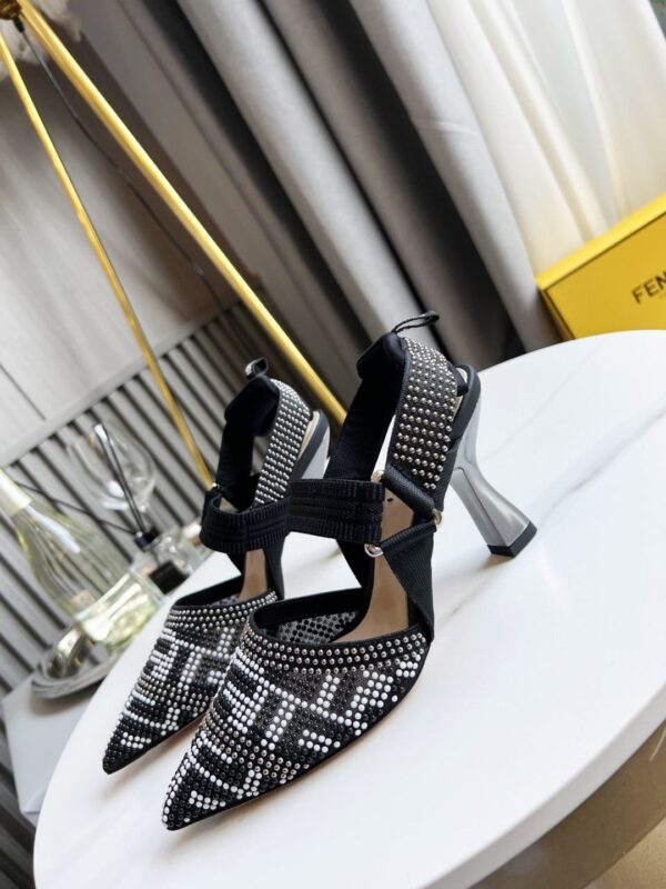 Fendi Colibri Black For Women FF