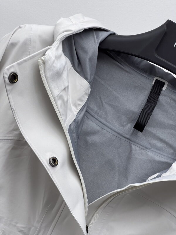 Fendi Descente Jacket Grey For Women