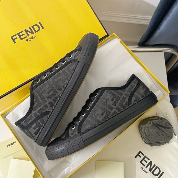 Fendi Domino Black FF Fabric Low-Tops For Women