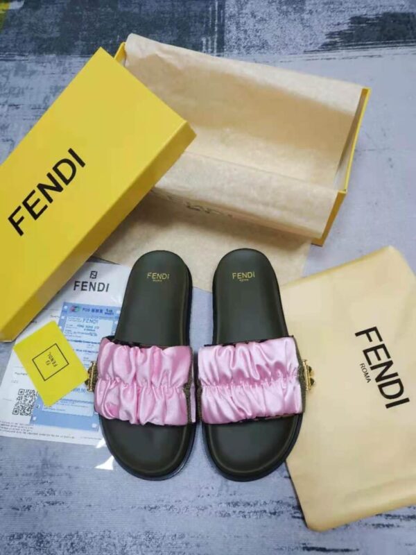 Fendi Feel Pink Satin Slides For Women