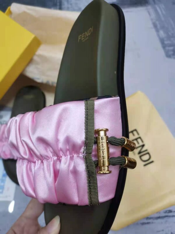Fendi Feel Pink Satin Slides For Women