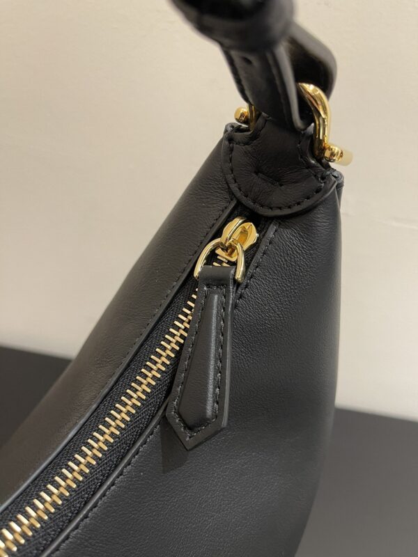 1:1 Replica Fendi Fendigraphy Small Black For Women, Women's Handbags, Shoulder Bags 11.4in/29cm  8BR798A5DYF1HEJ