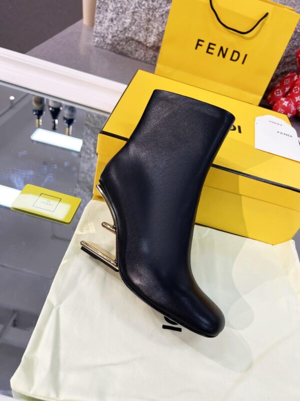 Fendi First Black For Women FF 8T8230NBAF0QA1