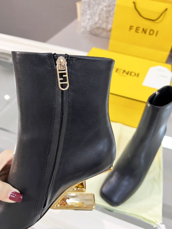 Fendi First Black For Women FF 8T8230NBAF0QA1
