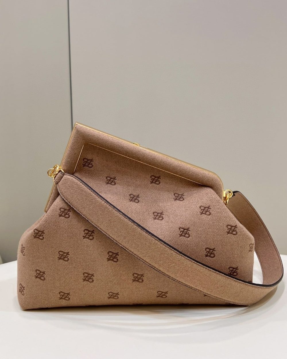 1:1 Replica Fendi First Medium Brown Bag For Woman 32cm/12.5in