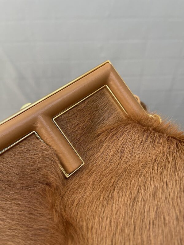 1:1 Replica Fendi First Medium Brown Fox Fur Bag For Woman 32.5cm/13in