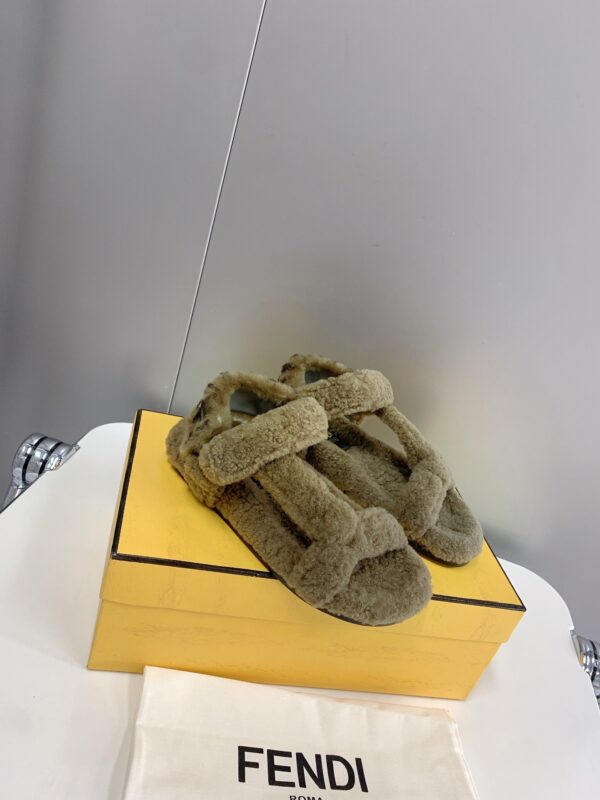 Fendi First Shearling Sandal Green For Women