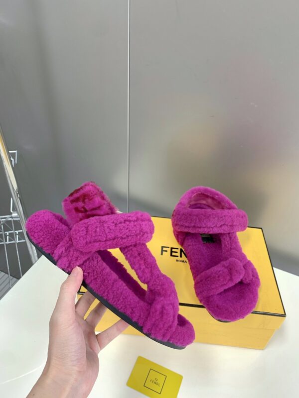 Fendi First Shearling Sandal Pink For Women