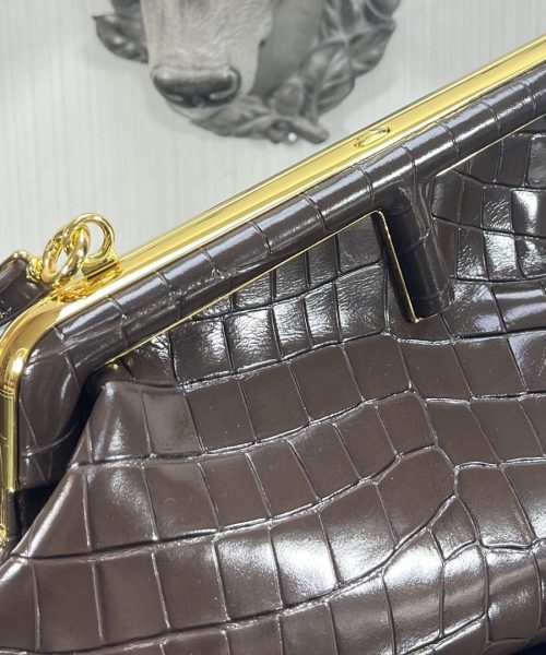 1:1 Replica Fendi First Small Gray Crocodile Bag For Woman 26cm/10in