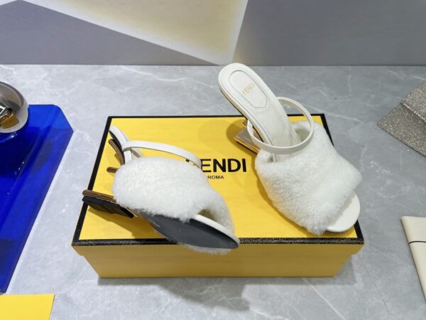 Fendi First White Sheepskin High-Heeled Sandals For Women 8R8212AHGJF0CA4