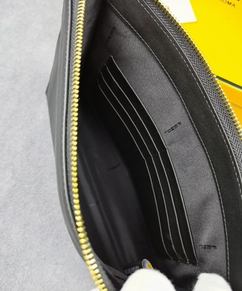 1:1 Replica Fendi Flat Zip Pouch in Black With Gold Toned Metalware For Men 27cm/10.5in FF