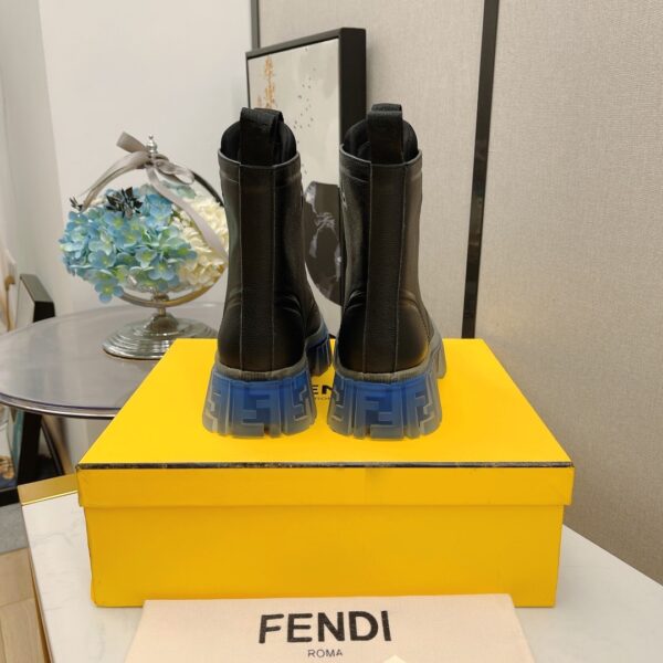 Fendi Force Black For Women FF 7U1485AHH0F08M4