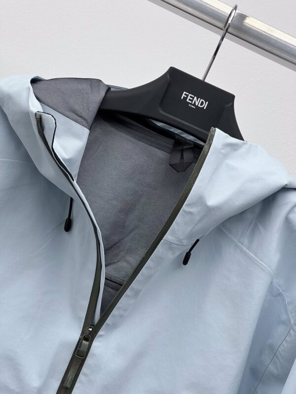 Fendi High-Quality ARC Ski Jacket Blue For Women